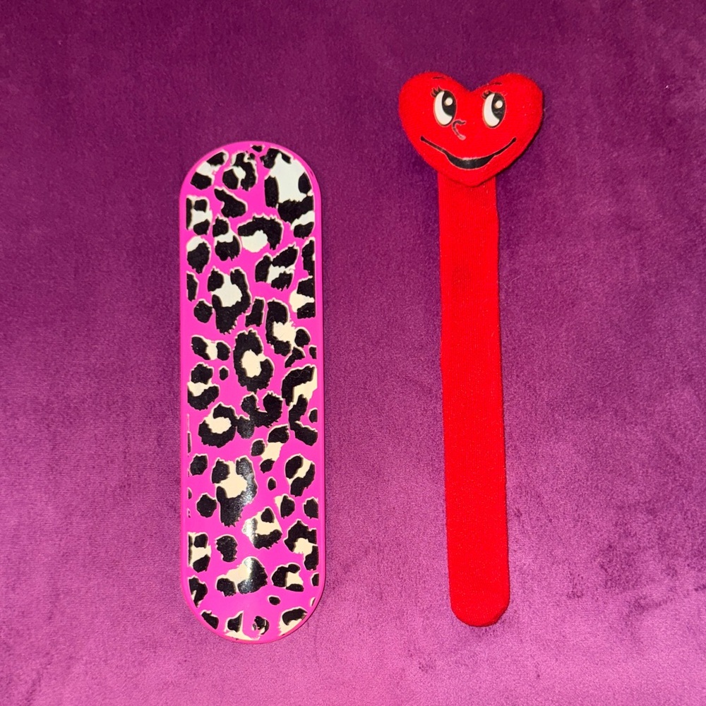Pink Leopard Print Nail File and Red Heart Slap Bracelets Retro Style Accessory